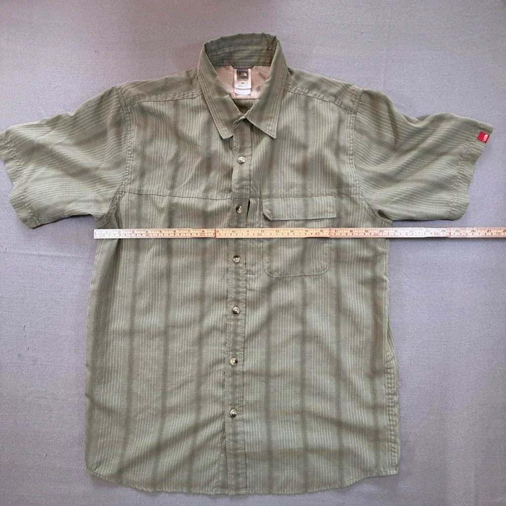 The North Face Mens Sage Green Striped Short Sleeve Button Up AT8H Size M 2157